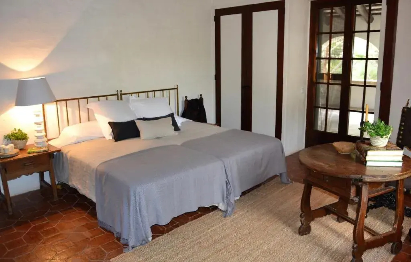 Masia Sitges Mas Peirot Geniune Farmhouse 20 min walk from beaches 60 Heactares of Wine Fields Garden AC Until 18 people