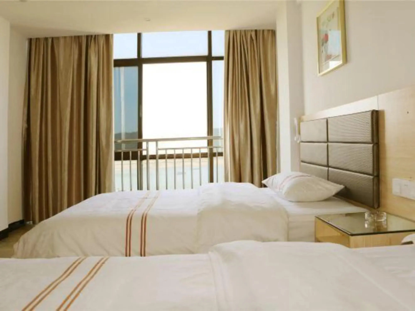 Wangjianglou Business Hotel