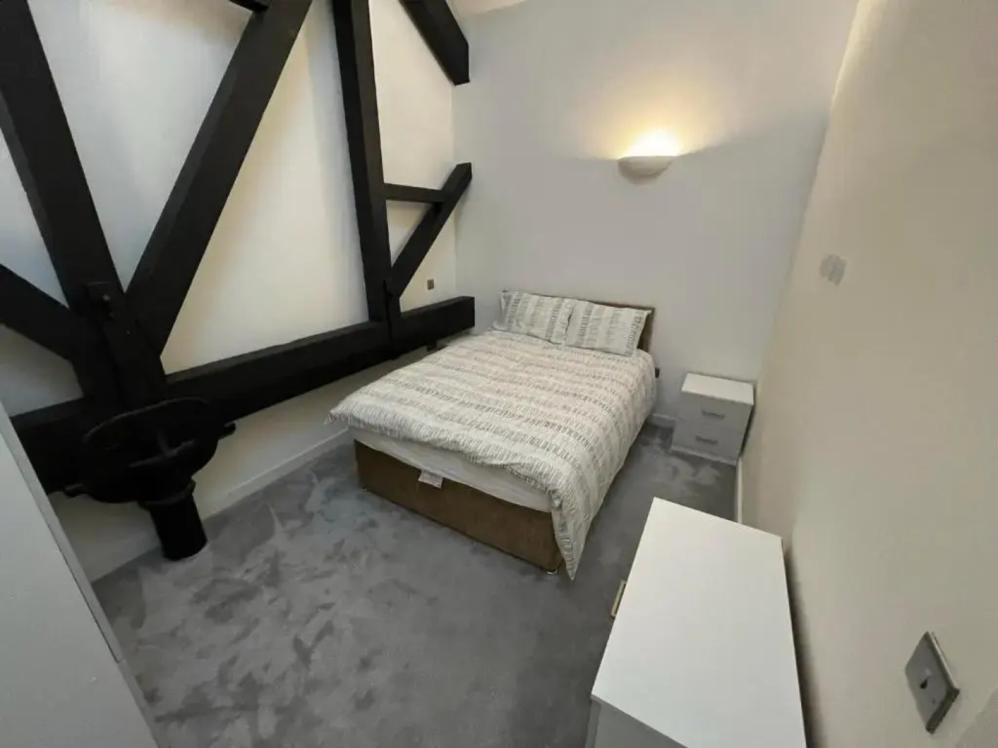 Luxury Newly Decorated 2 Bedroom Duplex