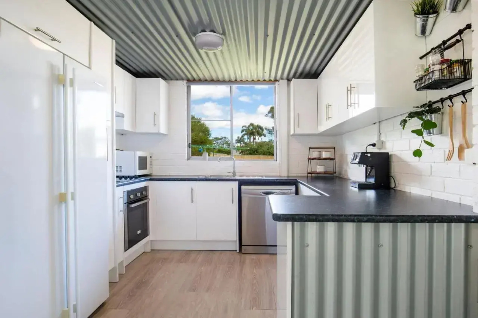 Come Wot Mey - Pet Friendly - 4 Mins Walk to Beach