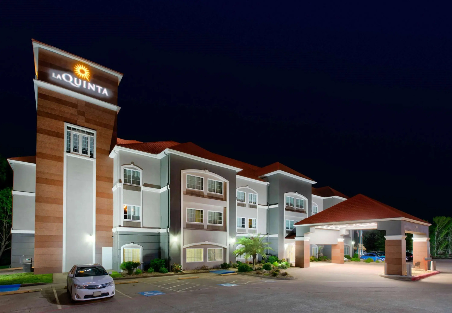 La Quinta Inn & Suites by Wyndham Palestine