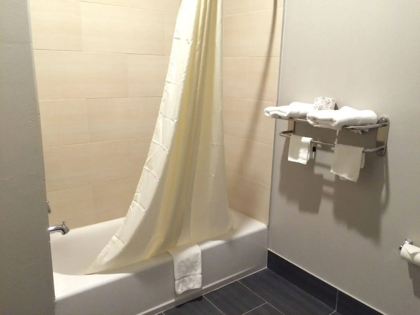 Classic Inn and Suites Humble