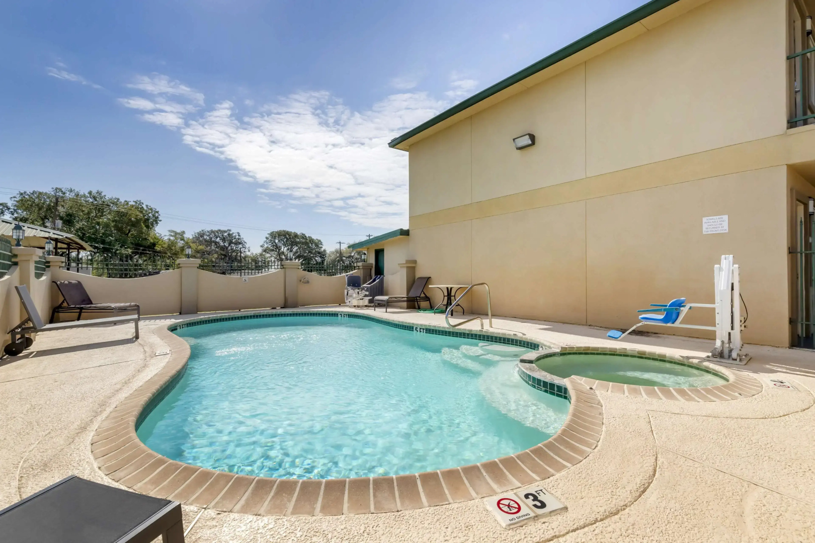 Best Western Executive Inn