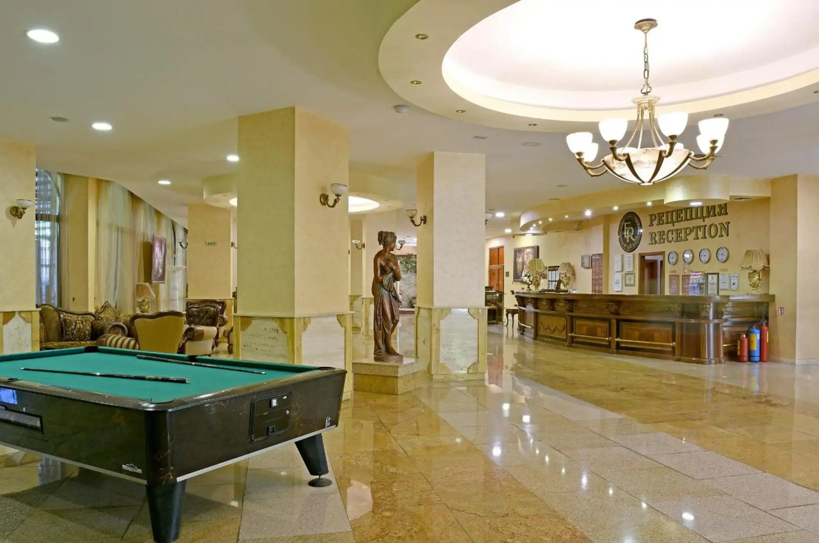 Estreya Residence Hotel and SPA