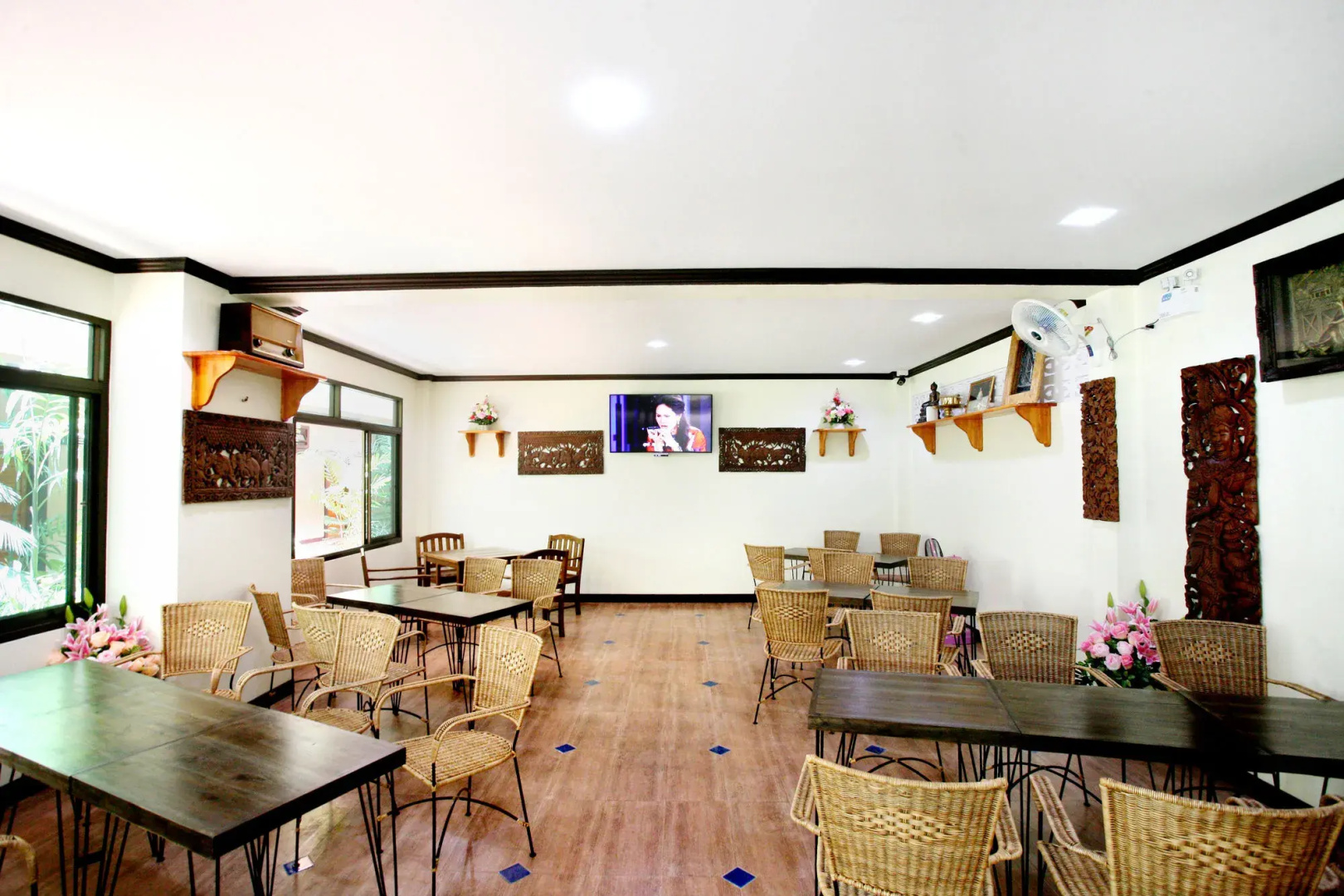 Baan Na Khon Hotel
