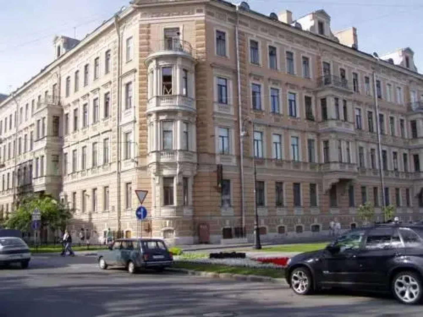Mama Hostel