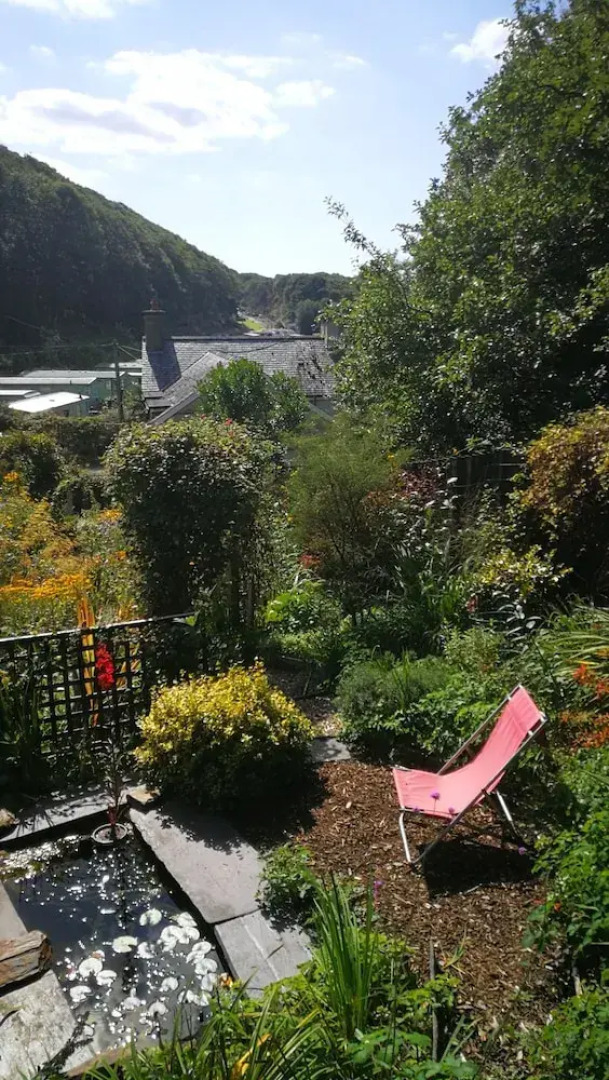 Yr  Hen Farcdy Bed & Breakfast