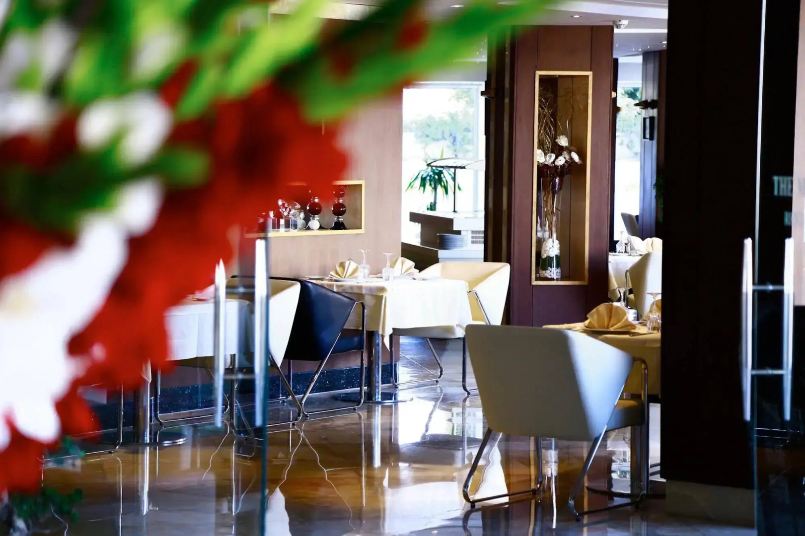 The Penthouse Suites Hotel