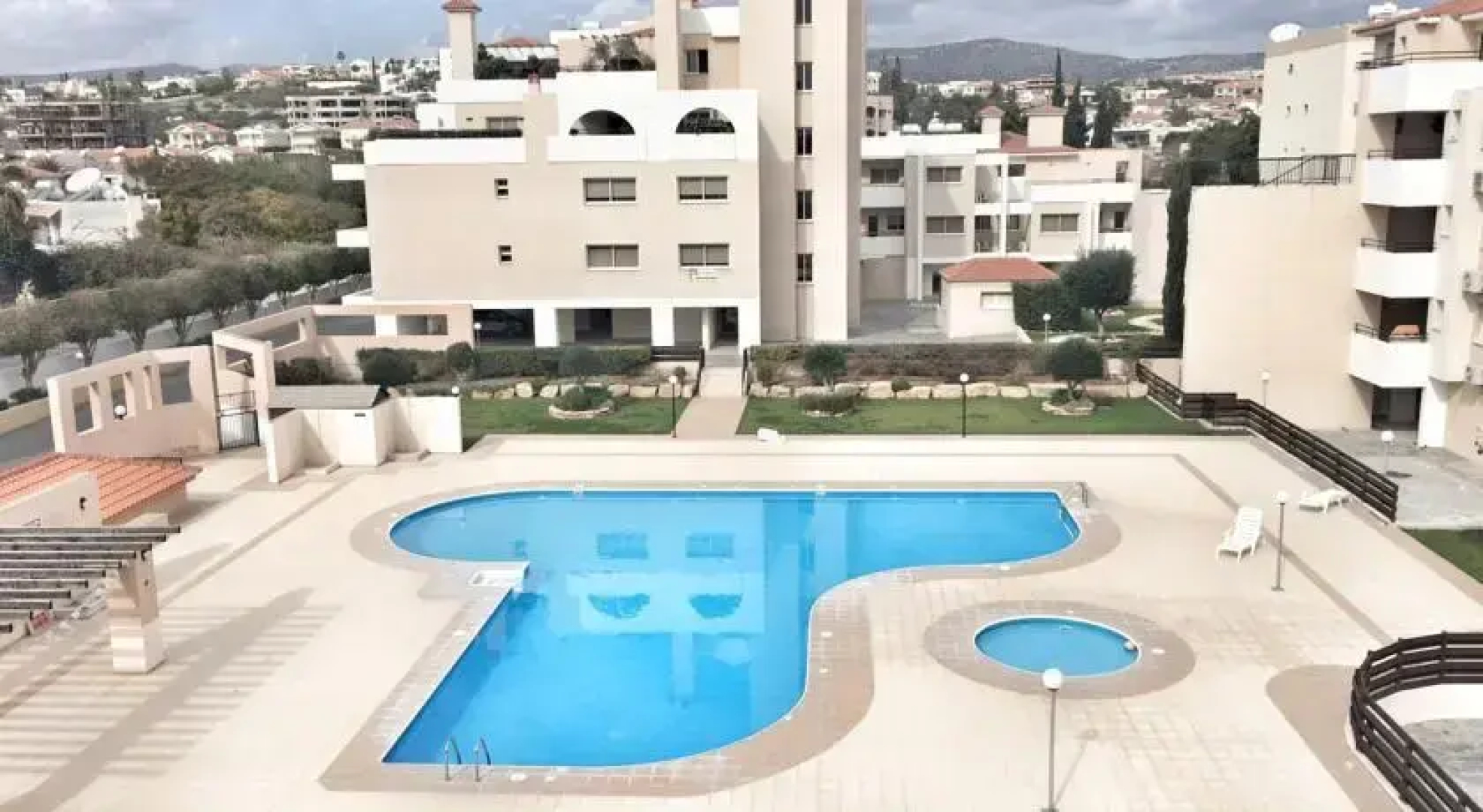 Aristo Paradise Complex