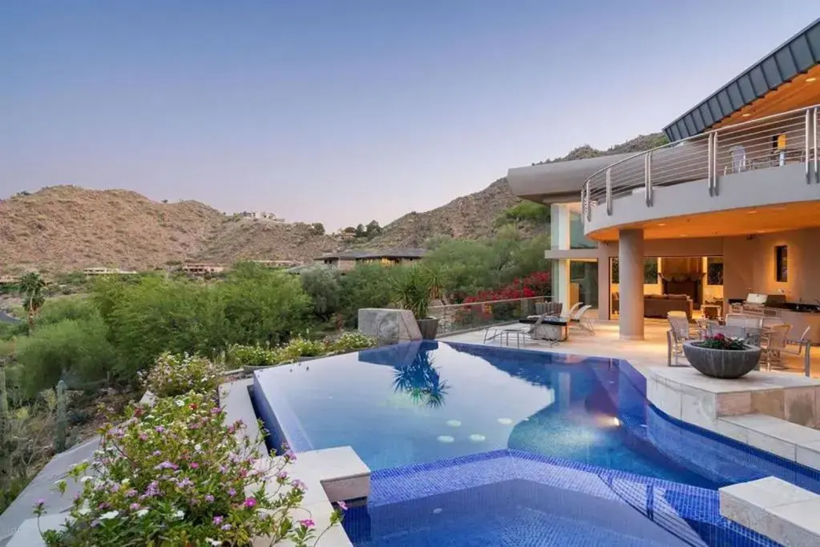 Black Rock by AvantStay Modern Masterpiece w Panoramic Views Infinity Pool