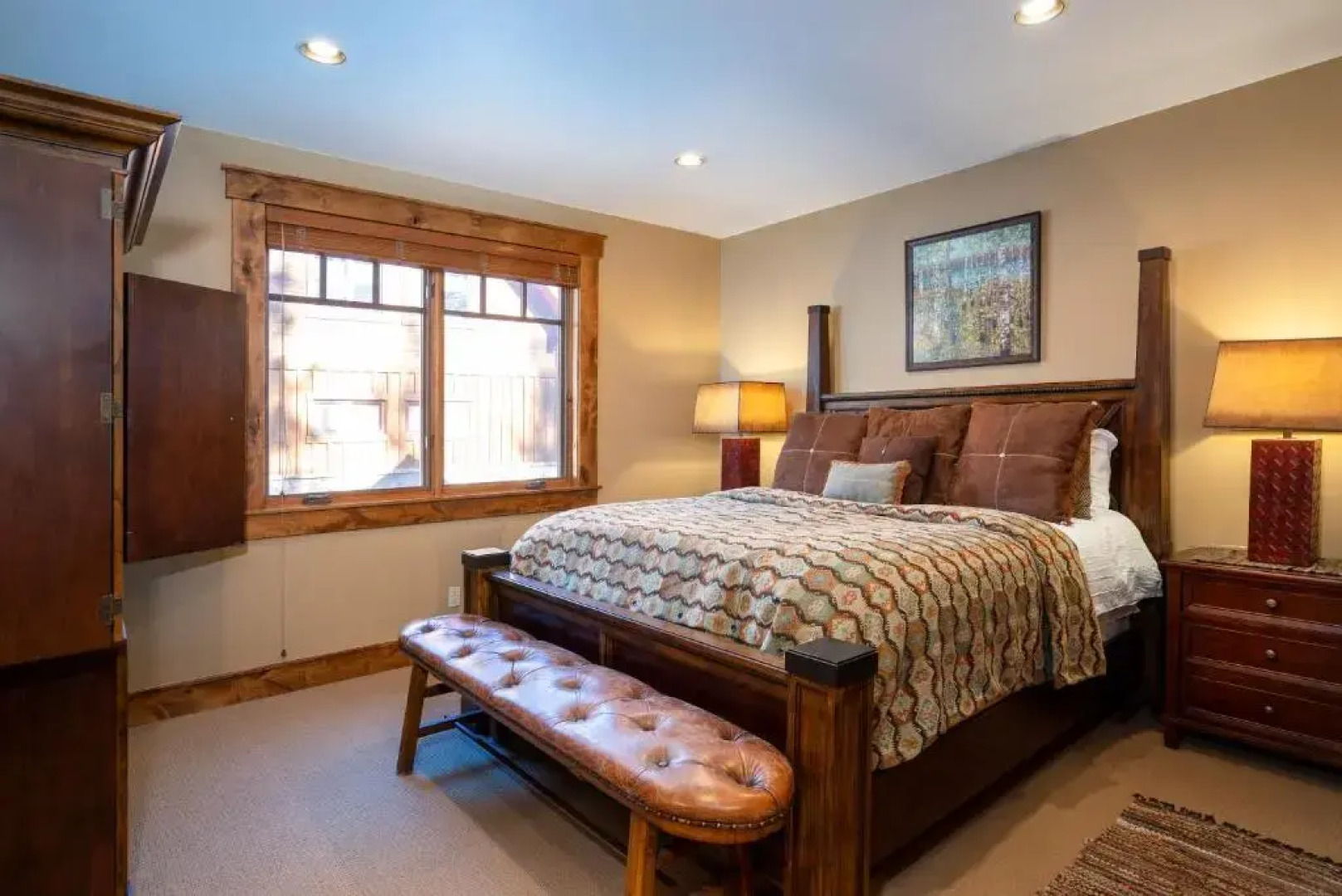 Luxury 4BD Located at Old Greenwood!