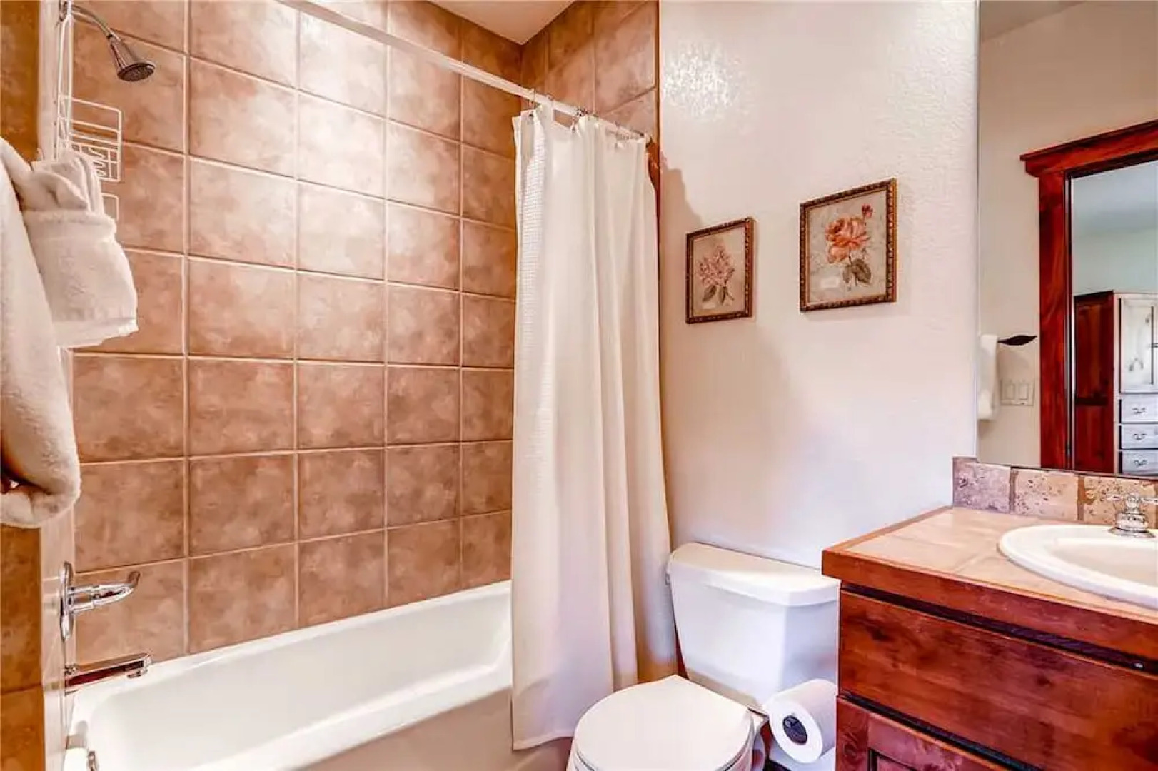 Saddlewood Townhomes