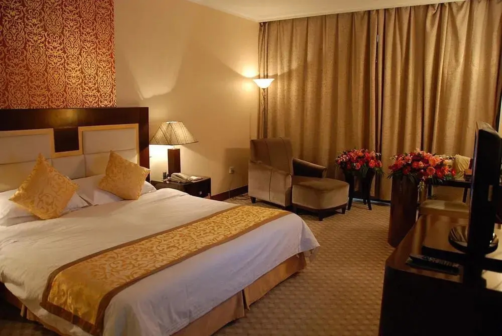 Tianjin Super Garden Hotel