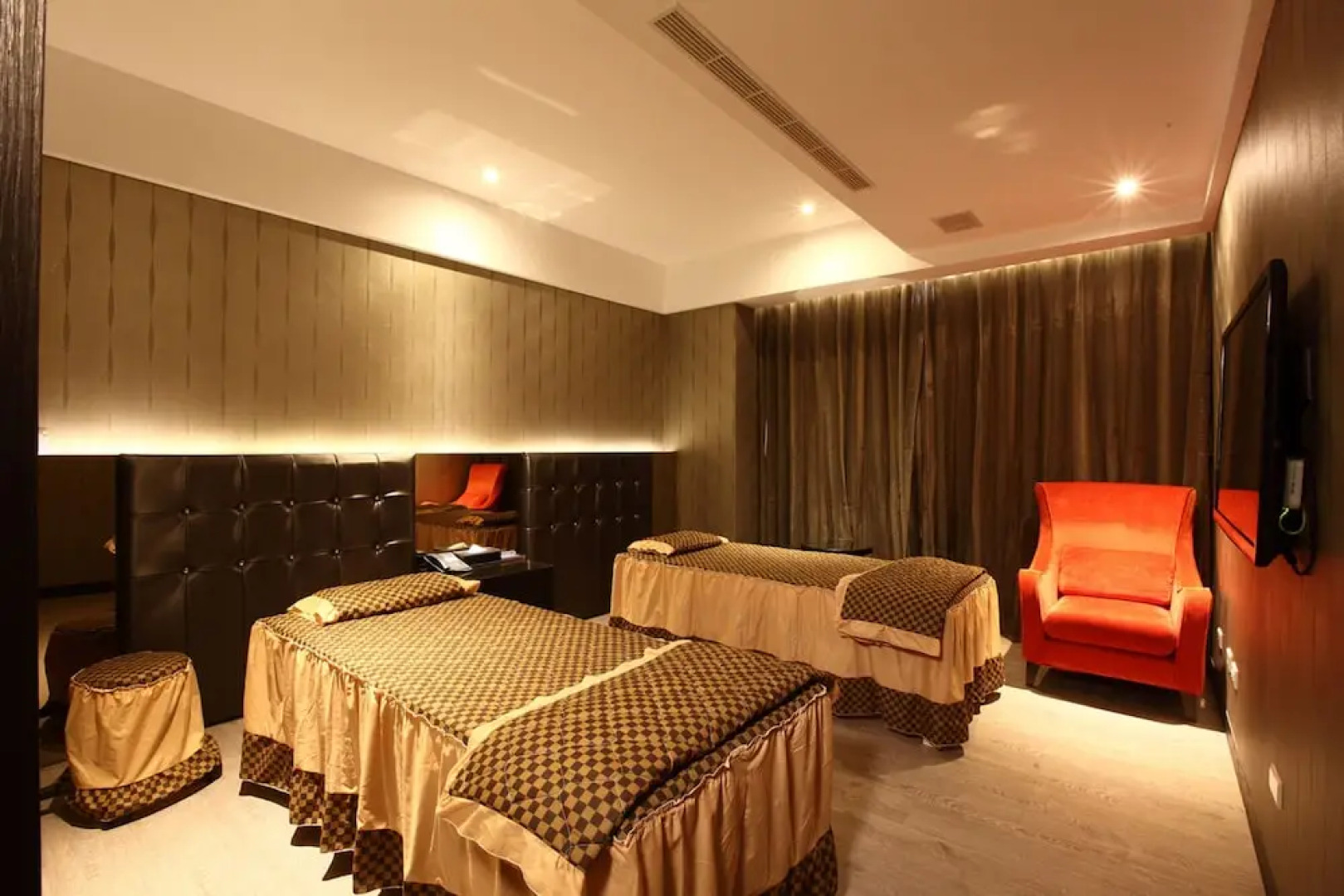 Icloud Luxury Resort and Hotel