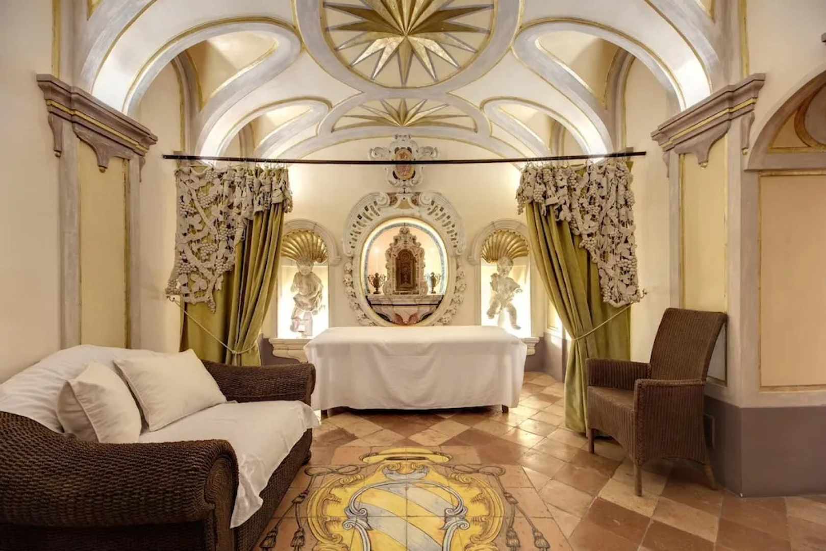Palazzo Santa Croce in Positano