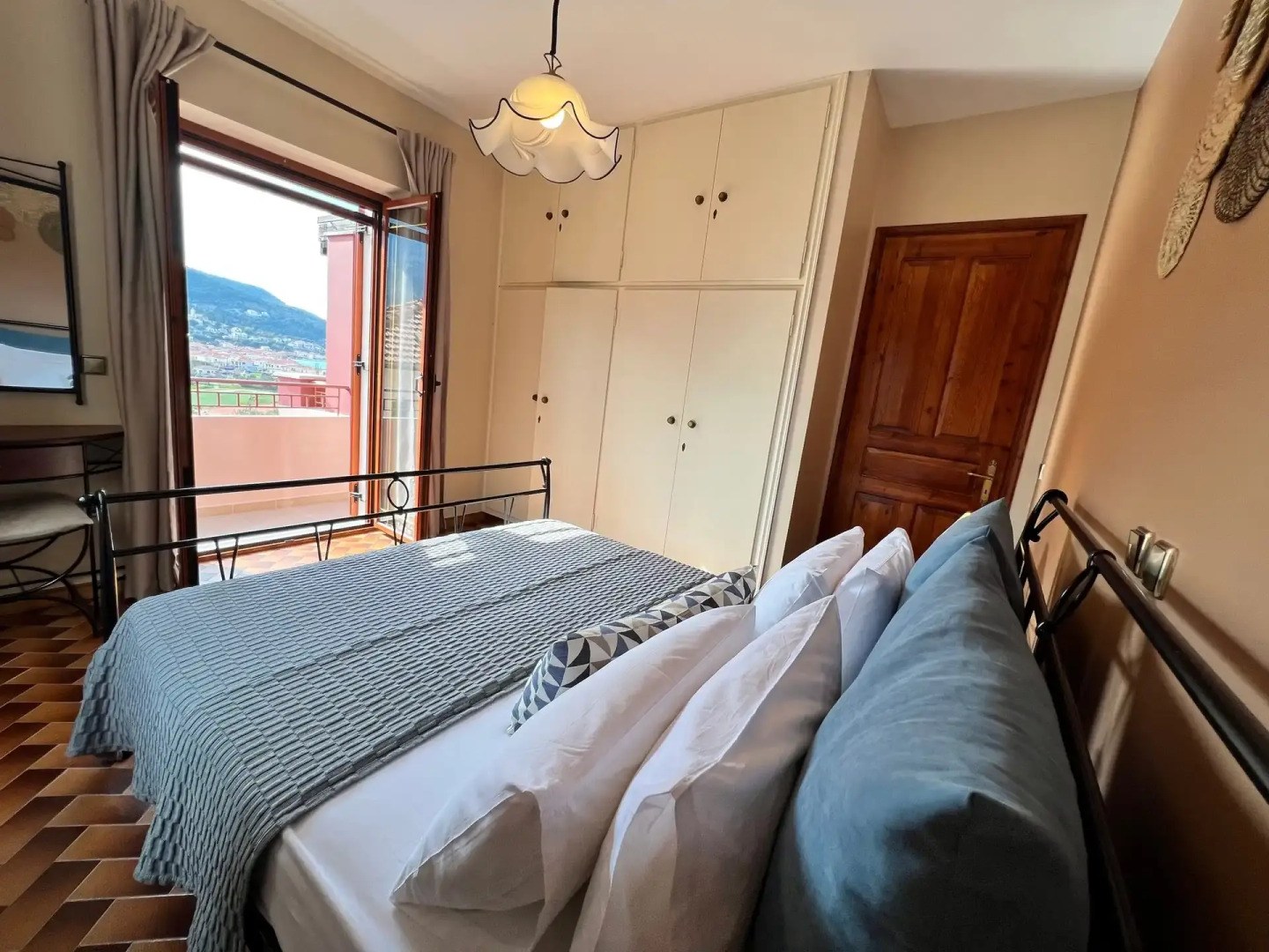 Antonios House Ithaka