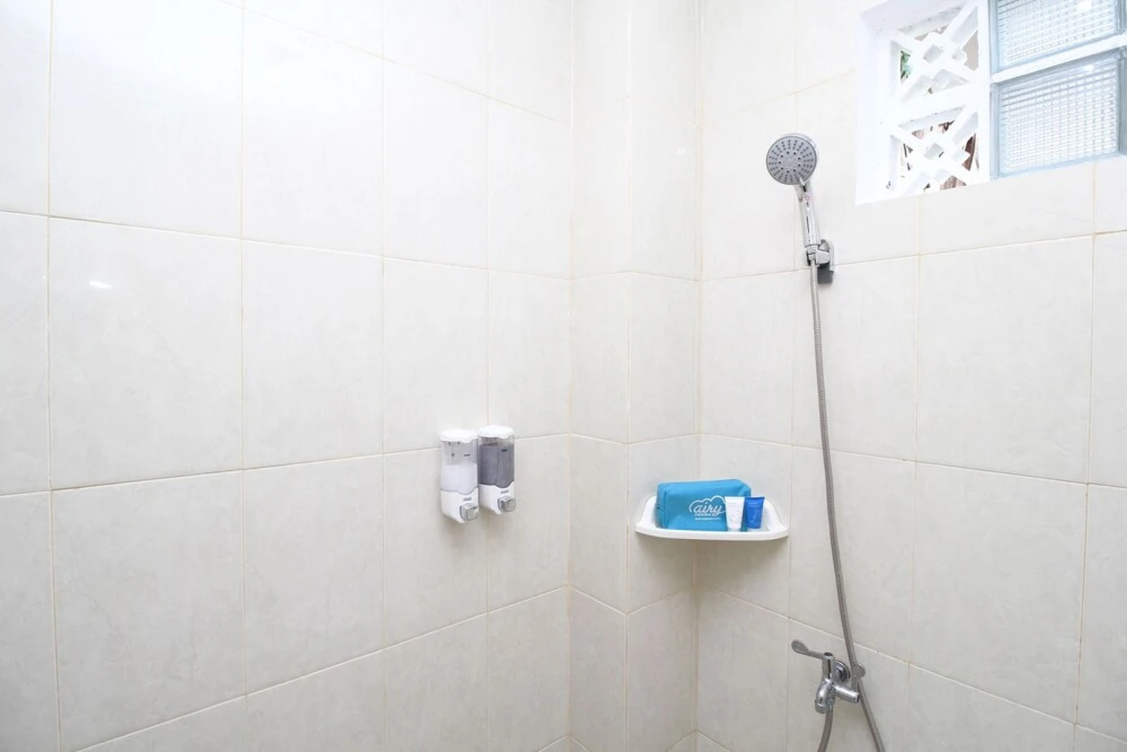 Airy Eco Syariah STTA Pelem Lor Gang Dewandaru Dua Yogyakarta