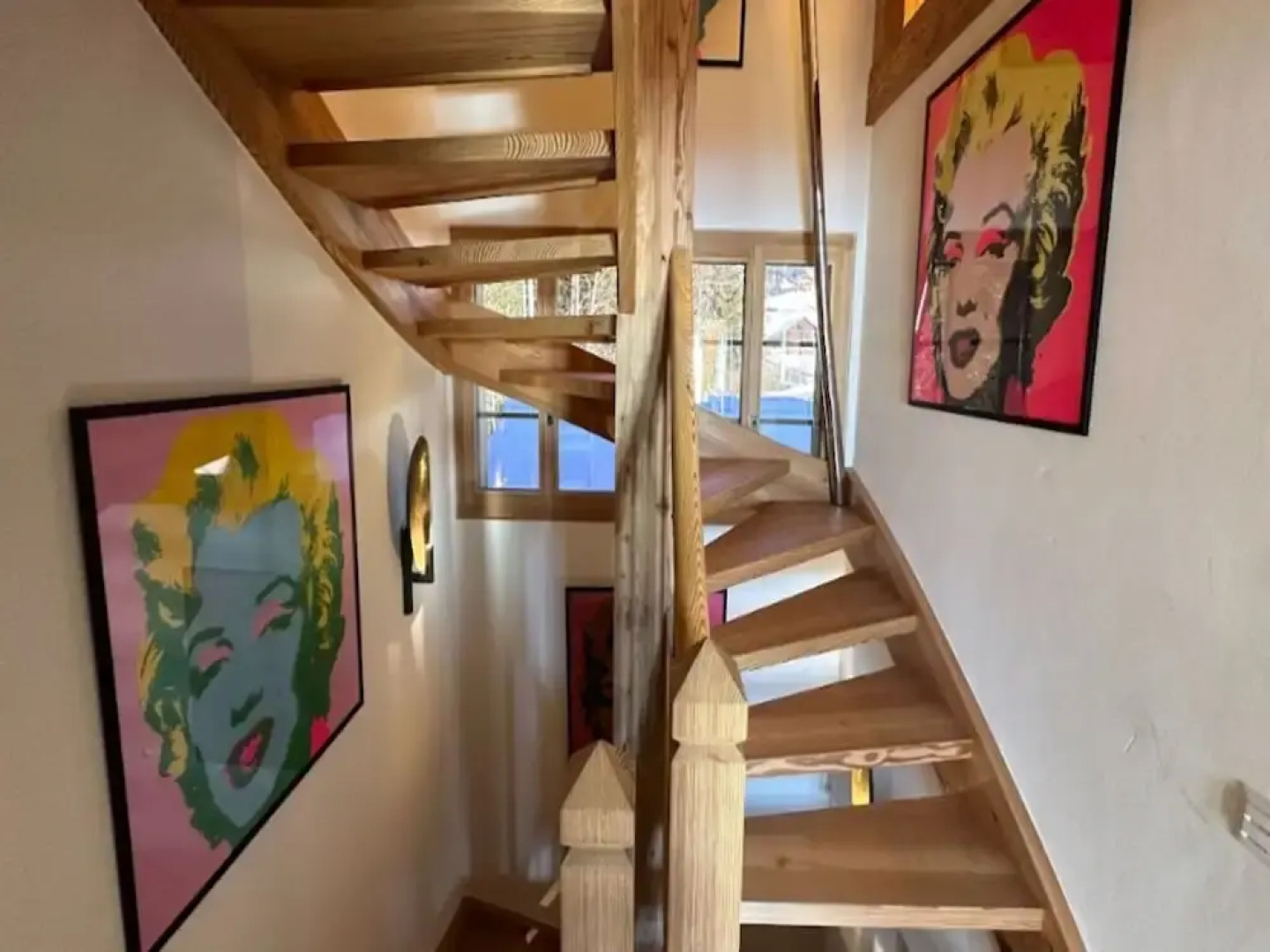 Cosy Chalet With Balcony/terrace