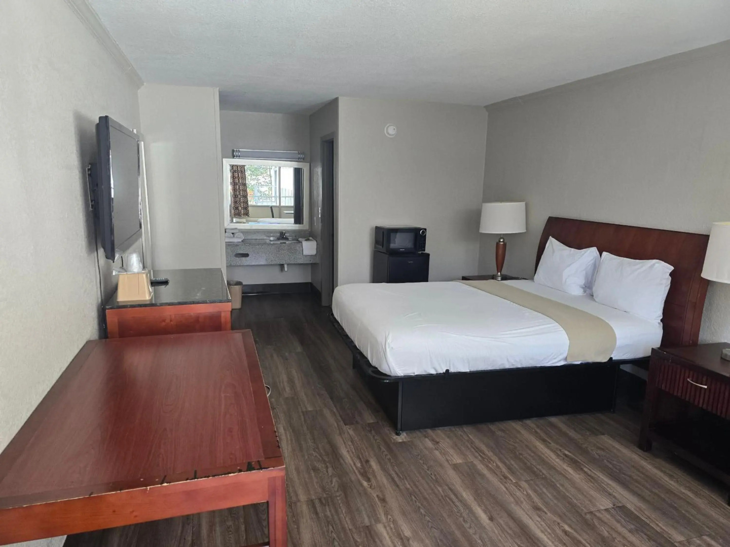 Motel 6 Raleigh, NC – Downtown South