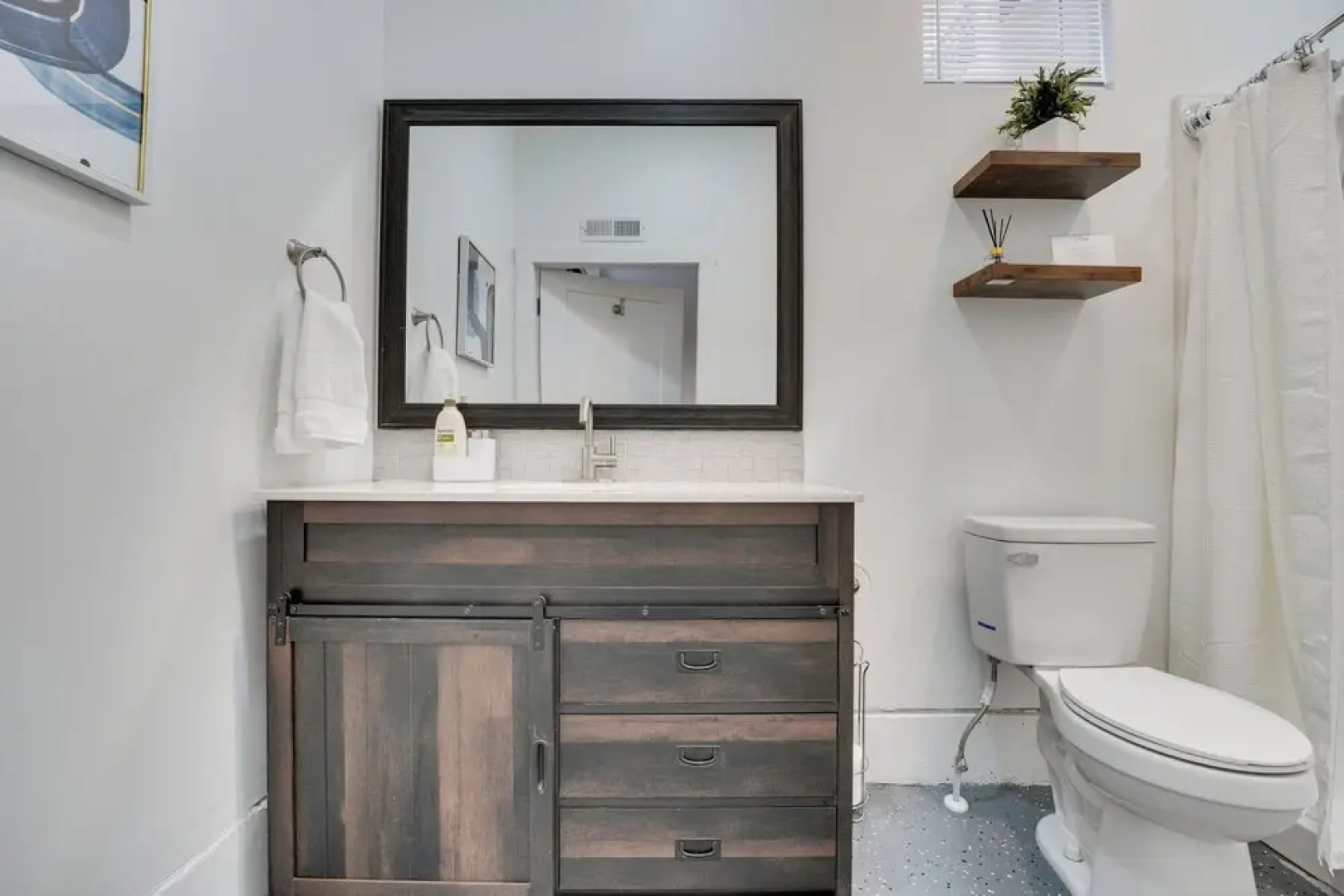 Pasco Studio Vacation Rental w/ Private Patio!