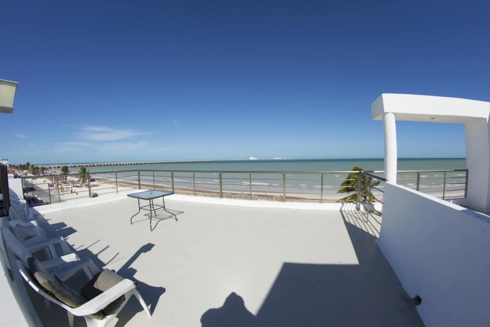 Hotel & Suites Domani