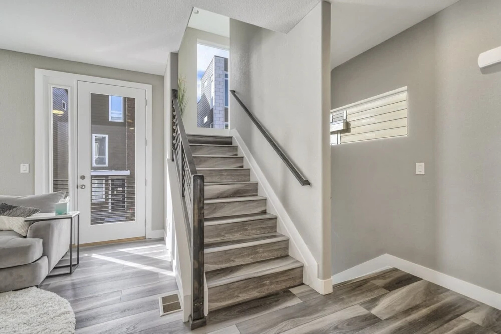 3BD Rooftop Lounge Restaurants & Parks