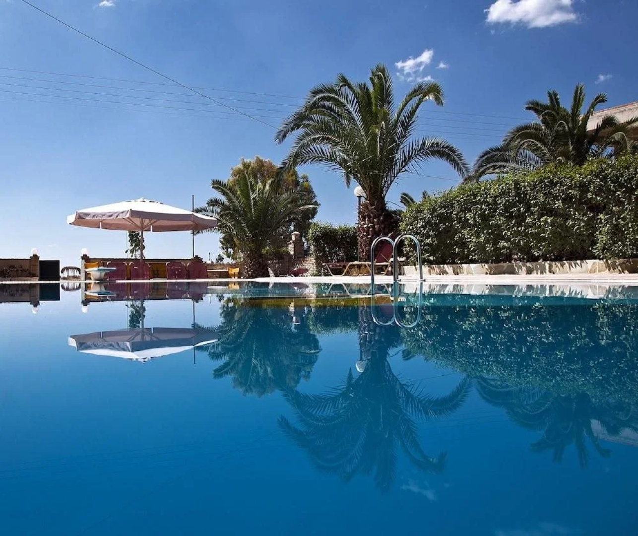 Soleil Hotel