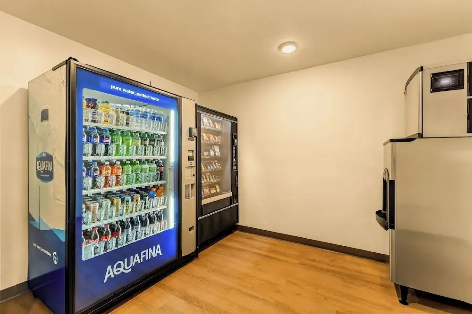 LivAway Suites SLC- West Jordan