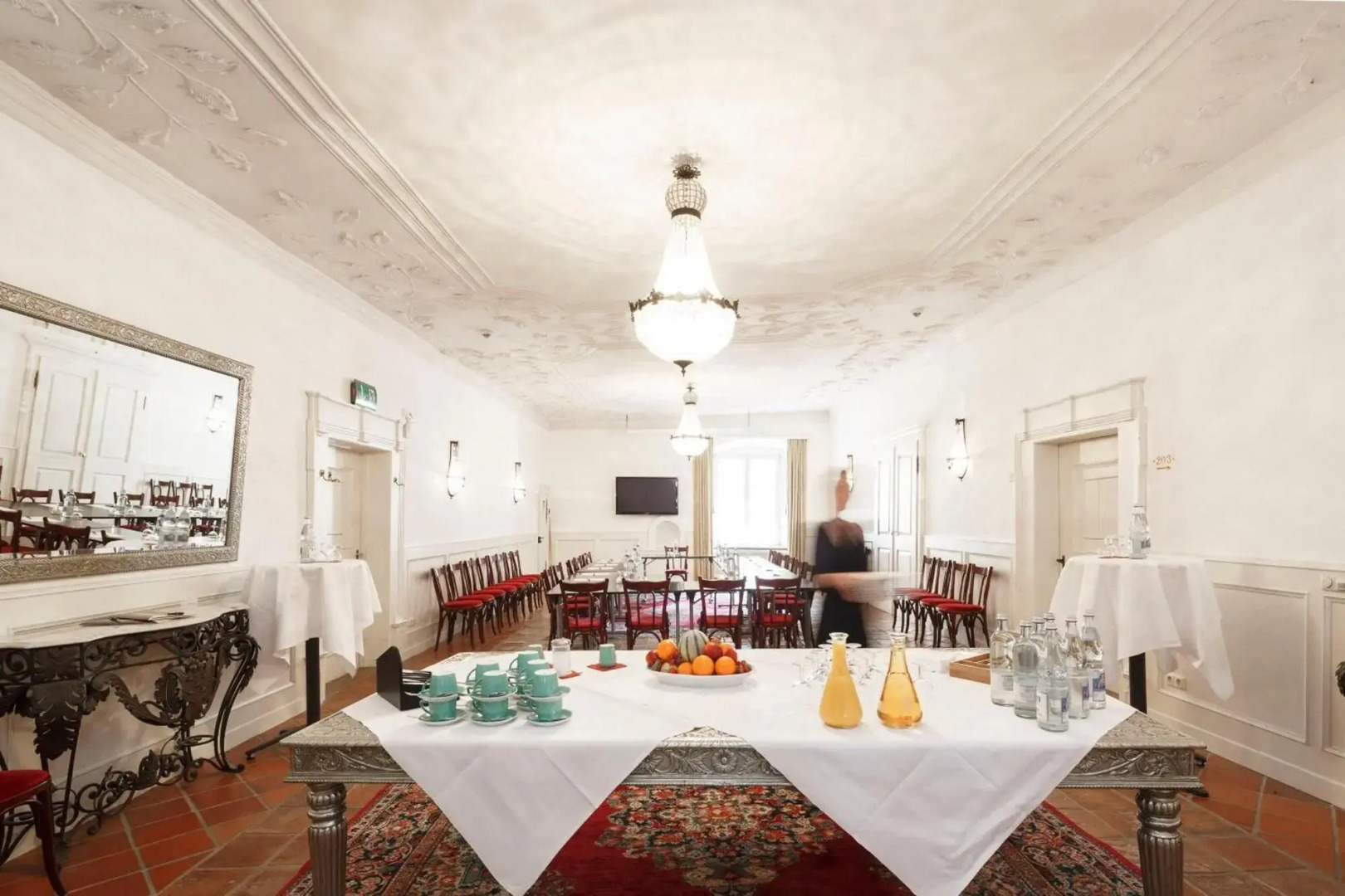 Hotel Orphée - Großes Haus