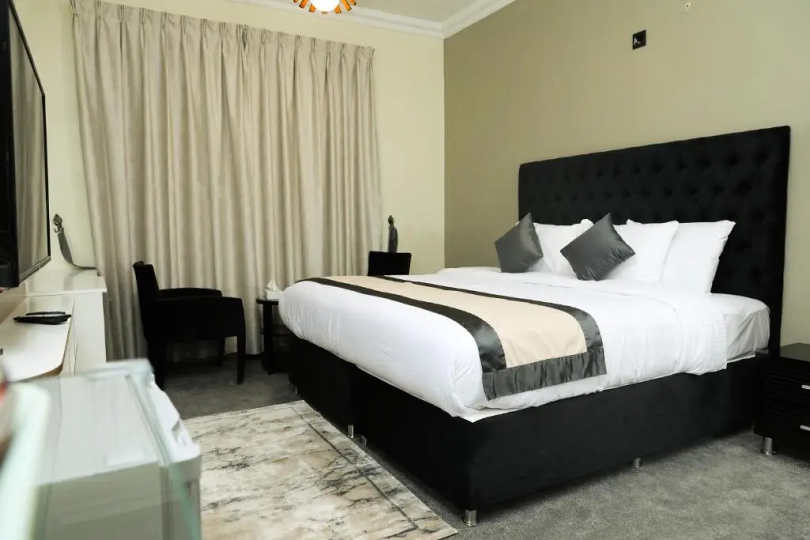 Sea Shore Hotel Apartment Khorfakkan