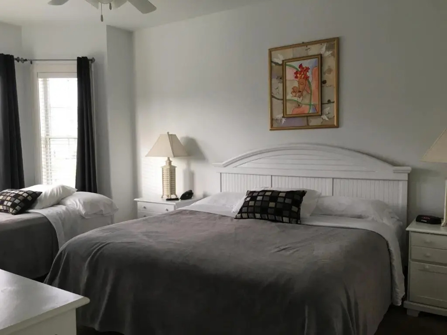 Myrtlewood by Monarch Rentals