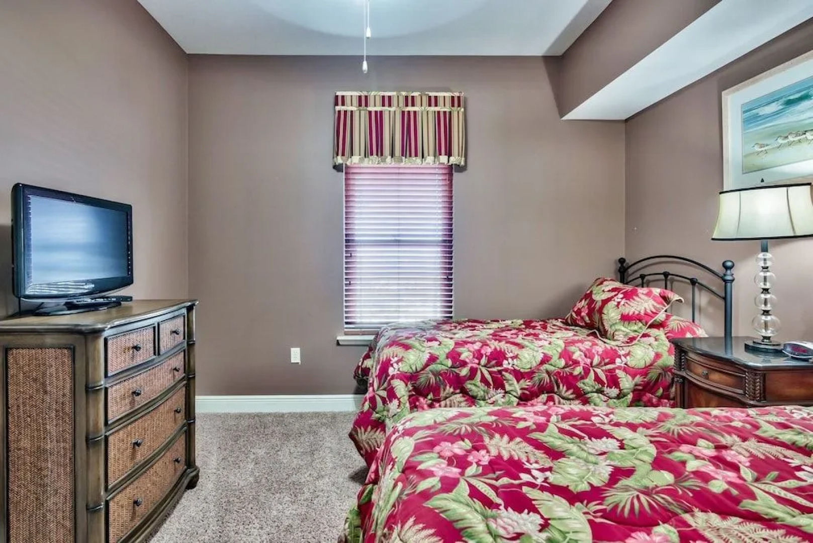 Seascape Penthouse #2309 - 3 Br condo by RedAwning