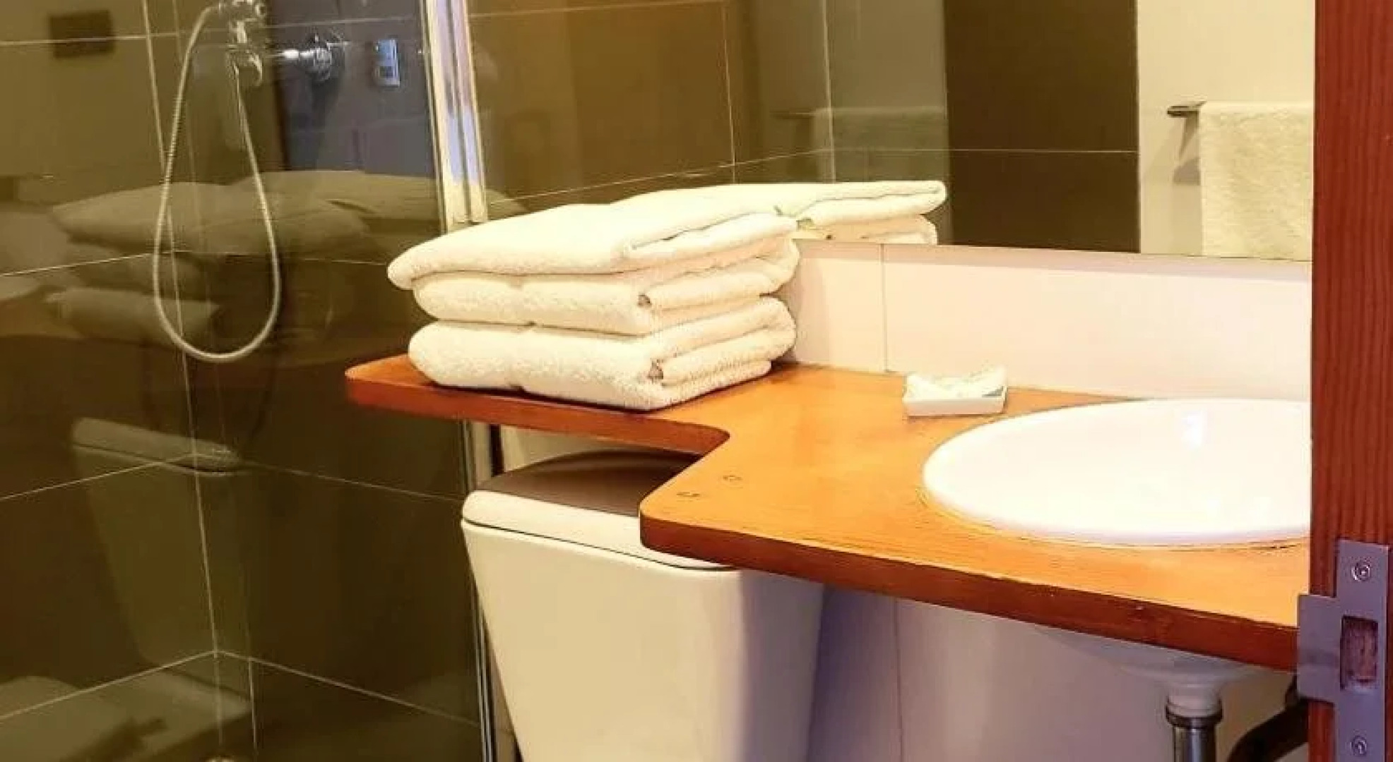 Hotel Cirilo Armstrong