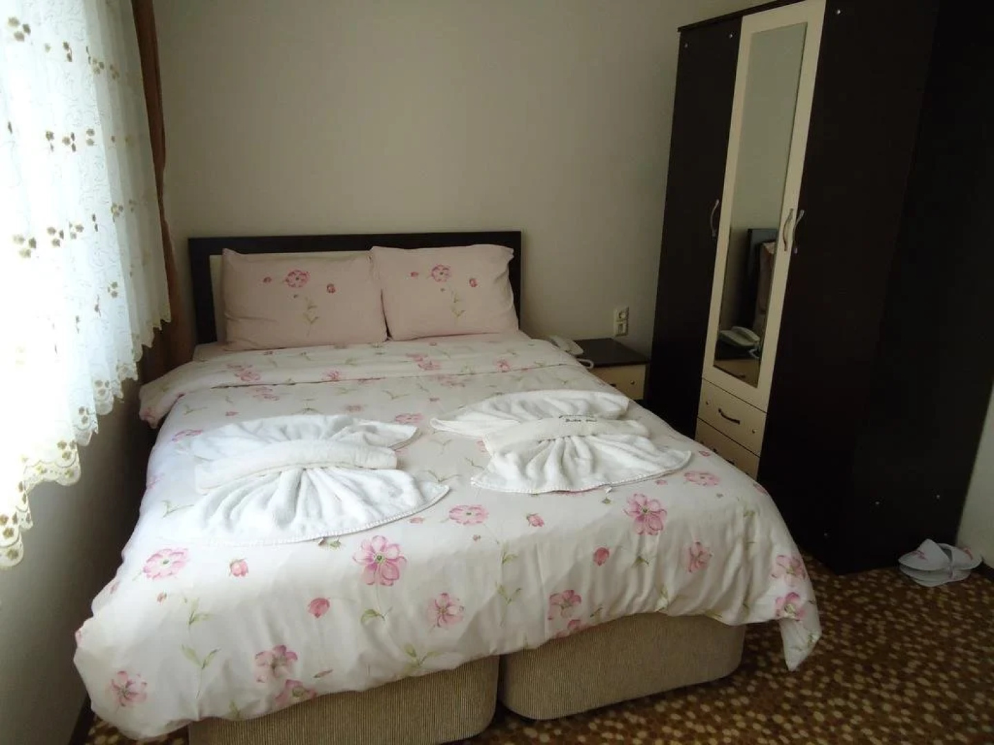 La Fontaine Guzelyali Hotel