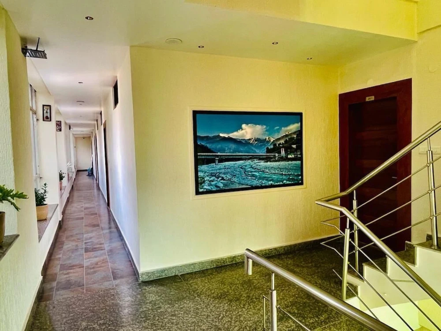 Hotel Suryadev