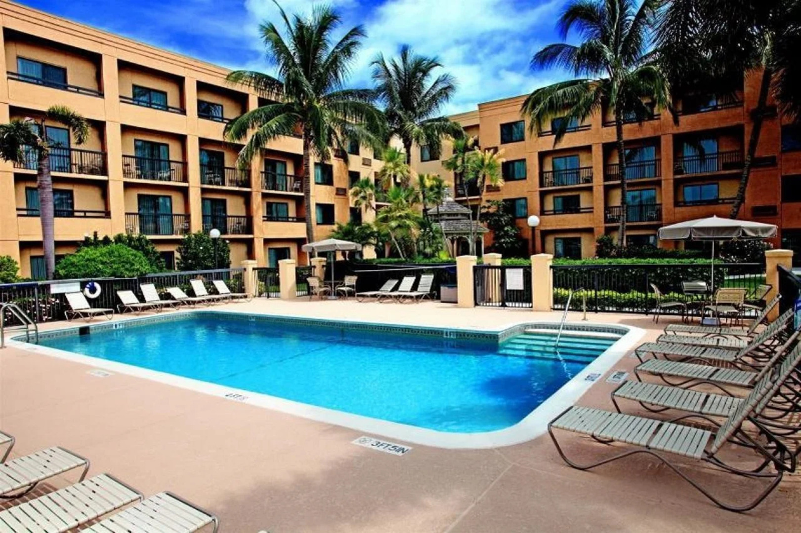 Sonesta Select Boca Raton Town Center