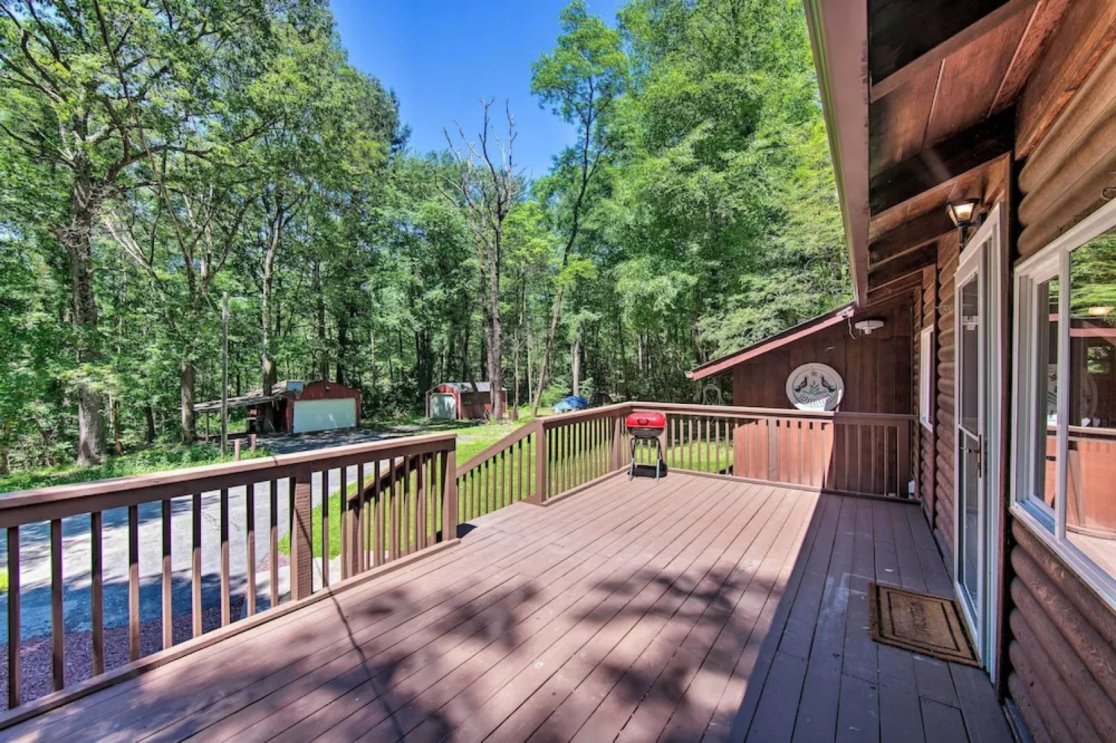 Hike, Hunt & Unwind: Cozy Cabin Near Hersheypark