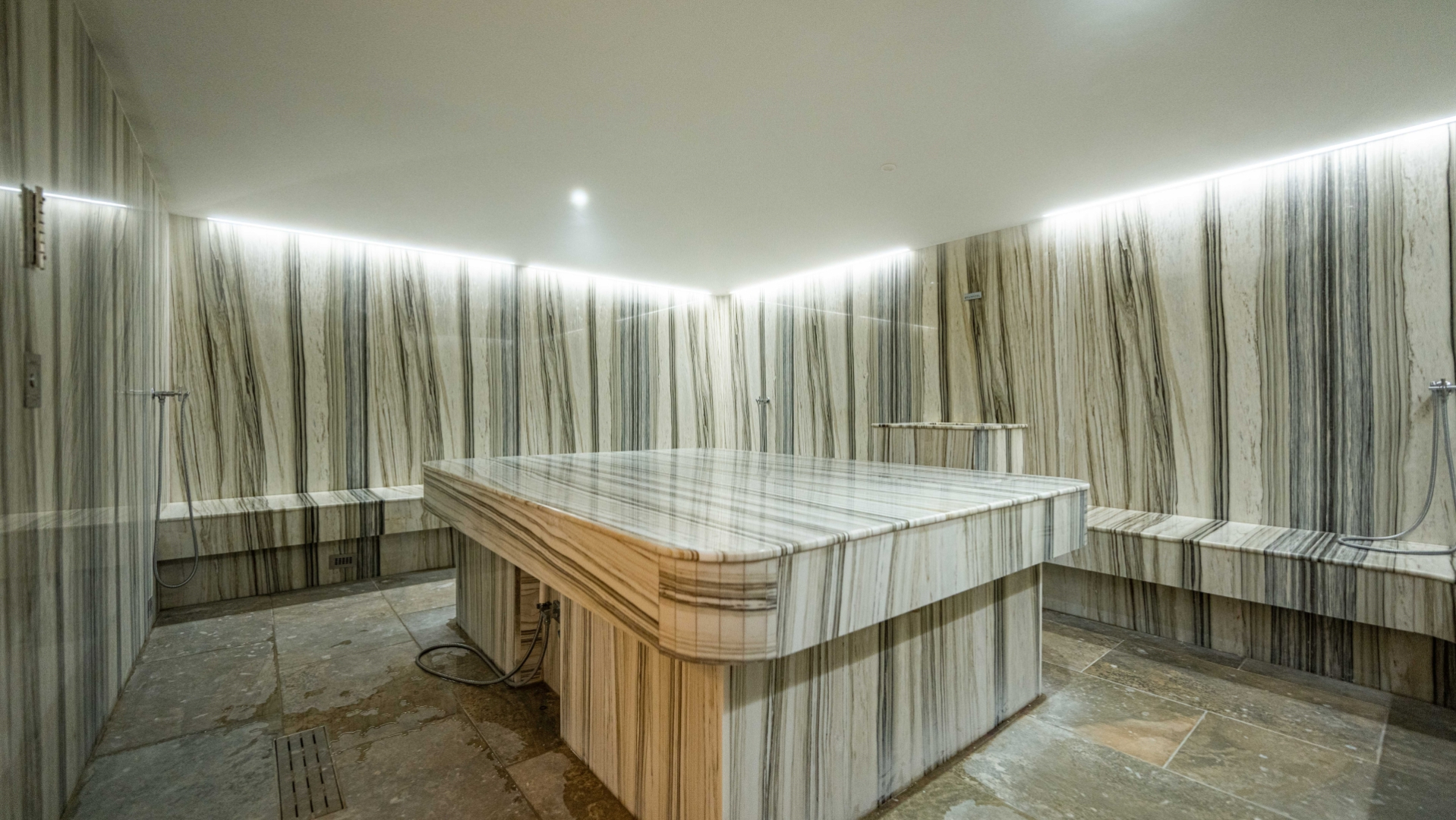 HVD Reina del Mar - 24 Hours Premium All Inclusive