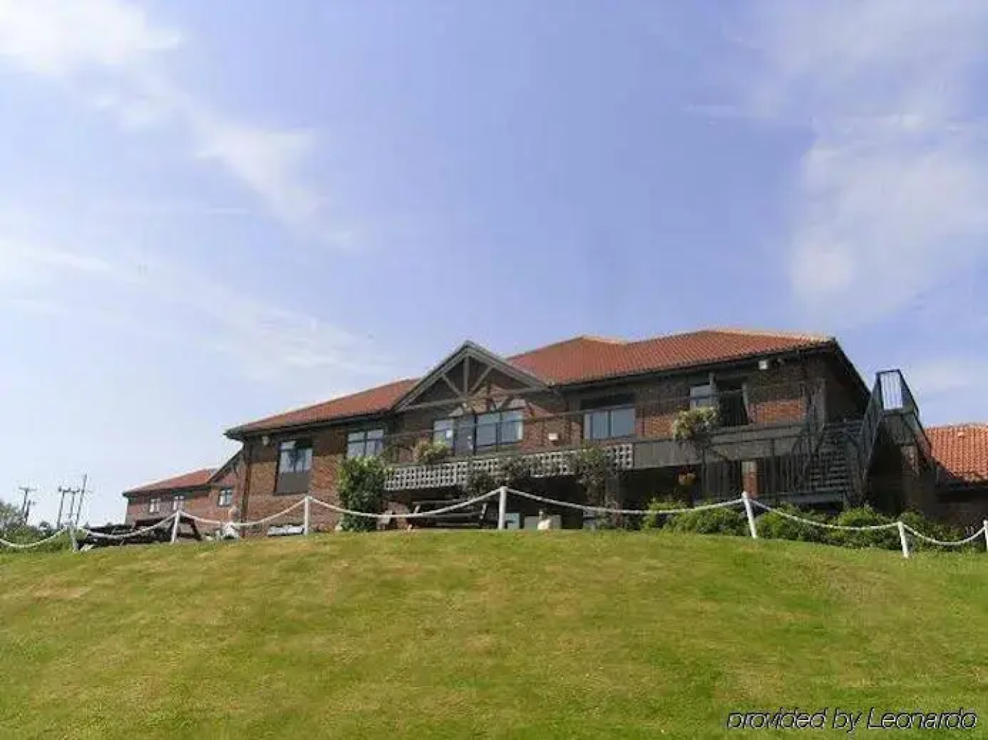 Hunley Hotel and Golf Club