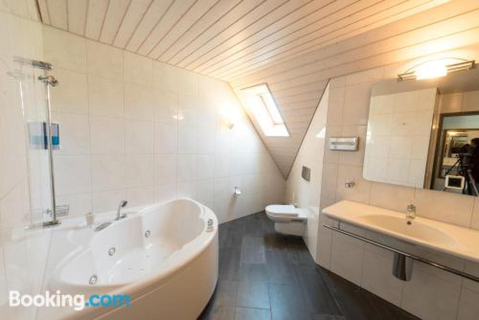 Gasthof Kreuz Mühledorf