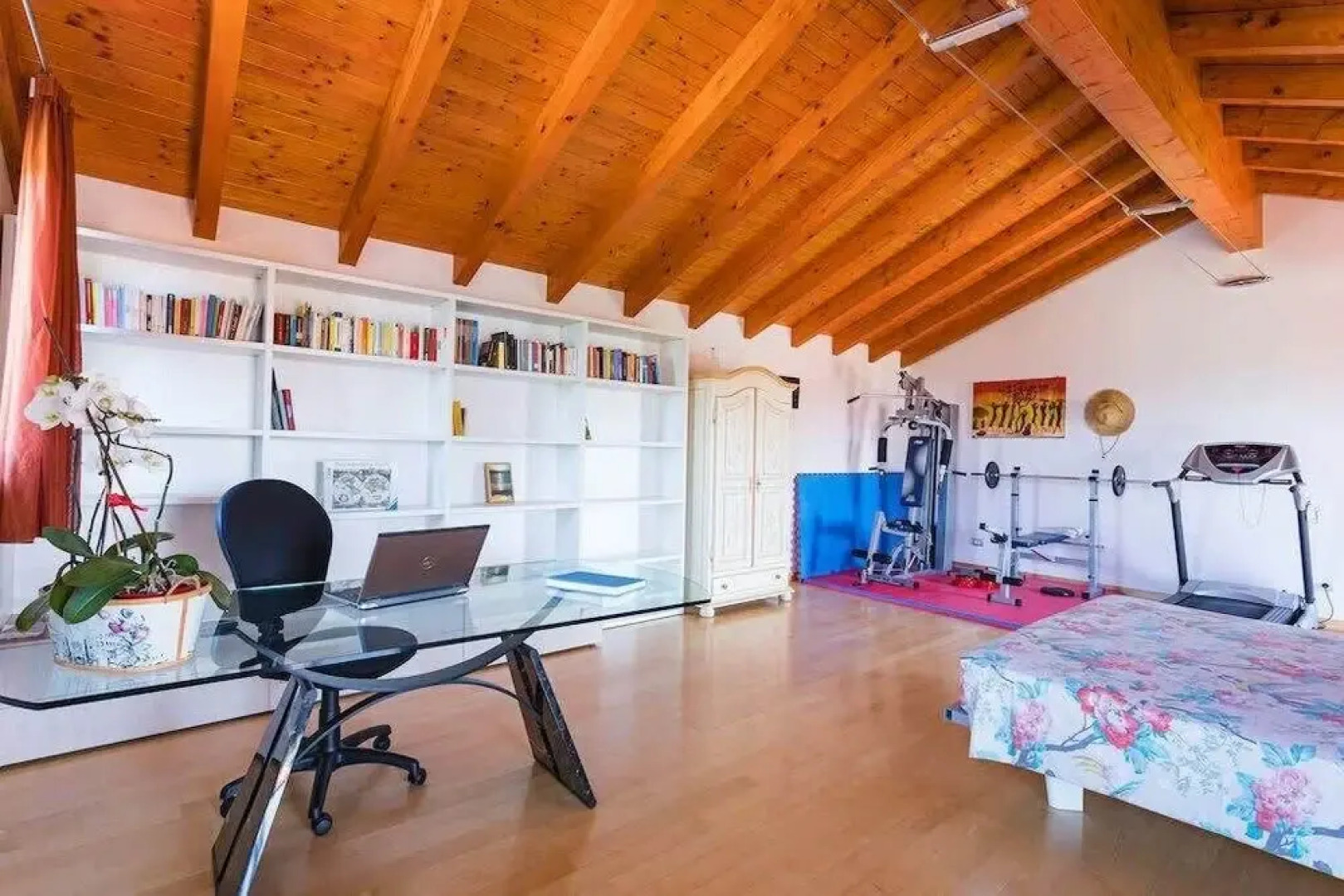 Villa Near Milan With Swimming Pool