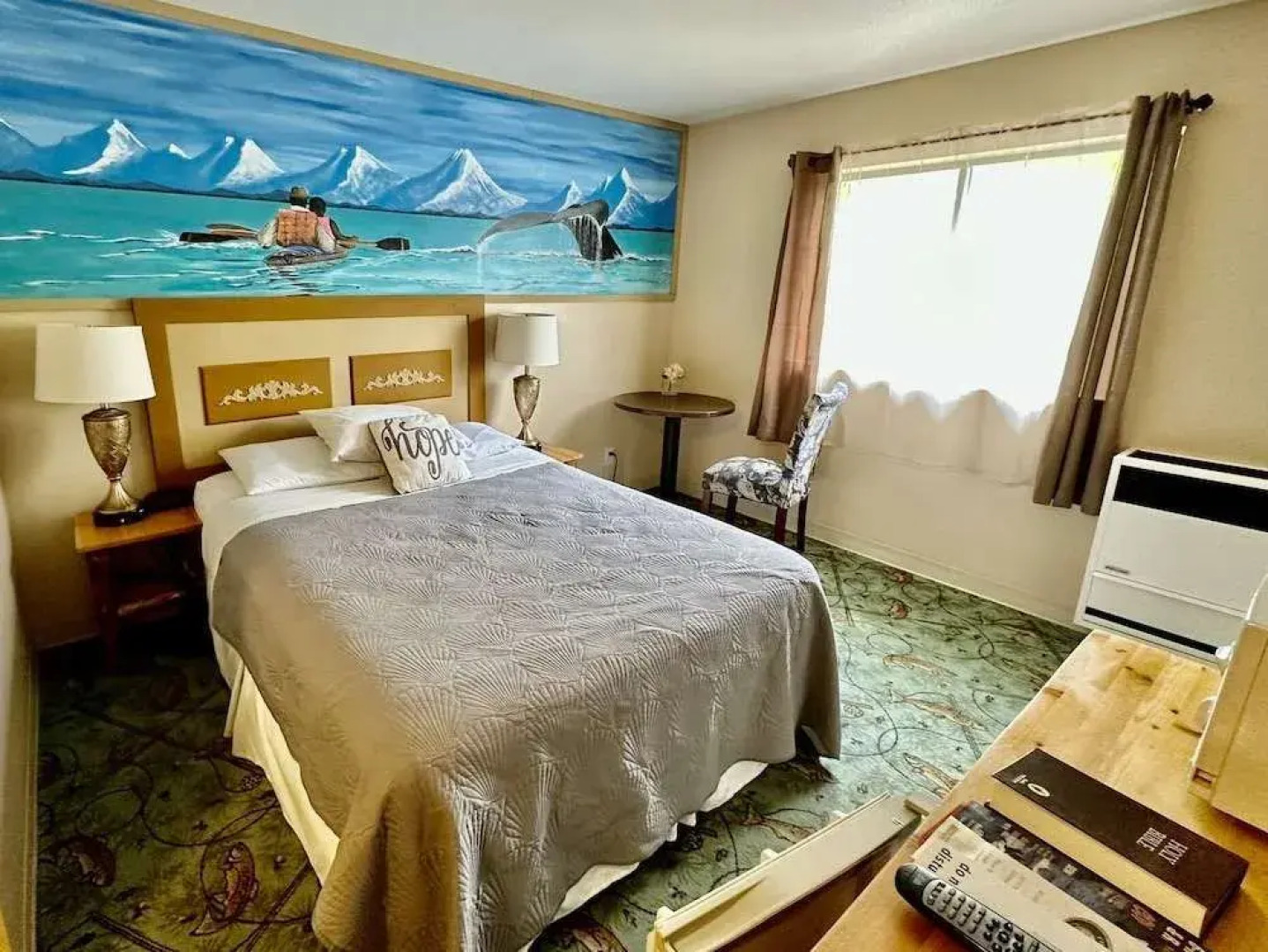 Hooligans Fishing Lodge