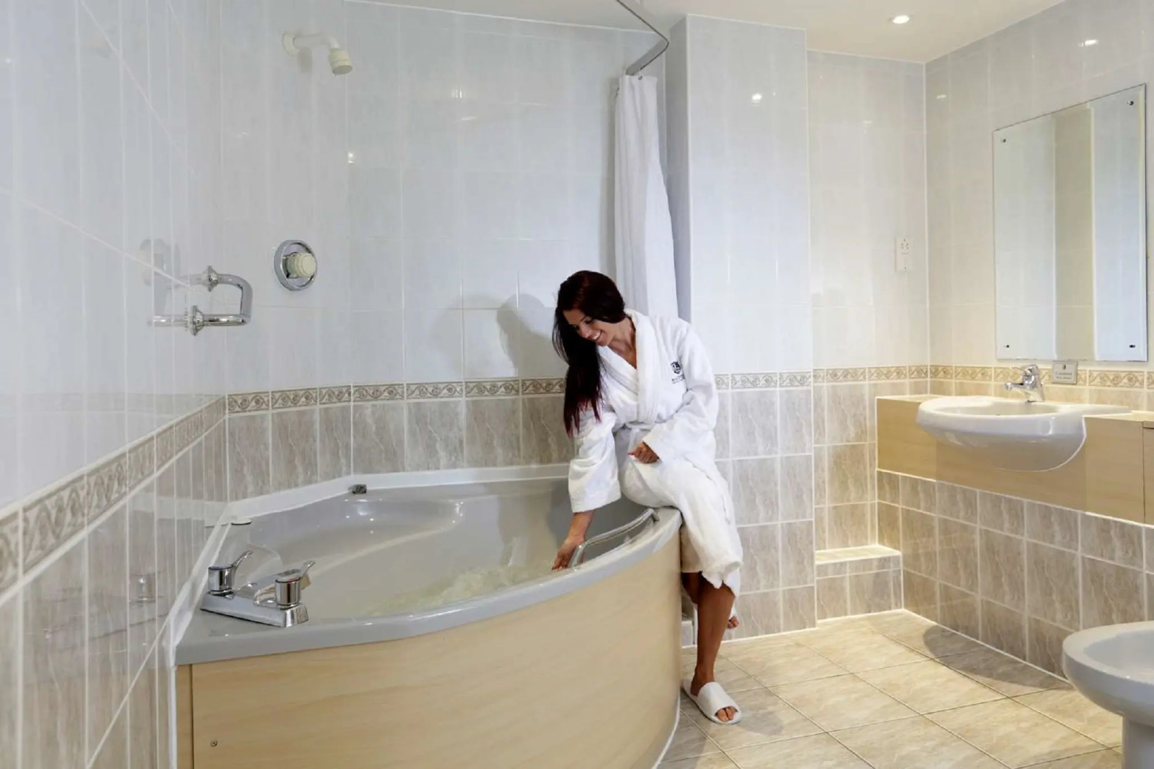 Macdonald Kilhey Court