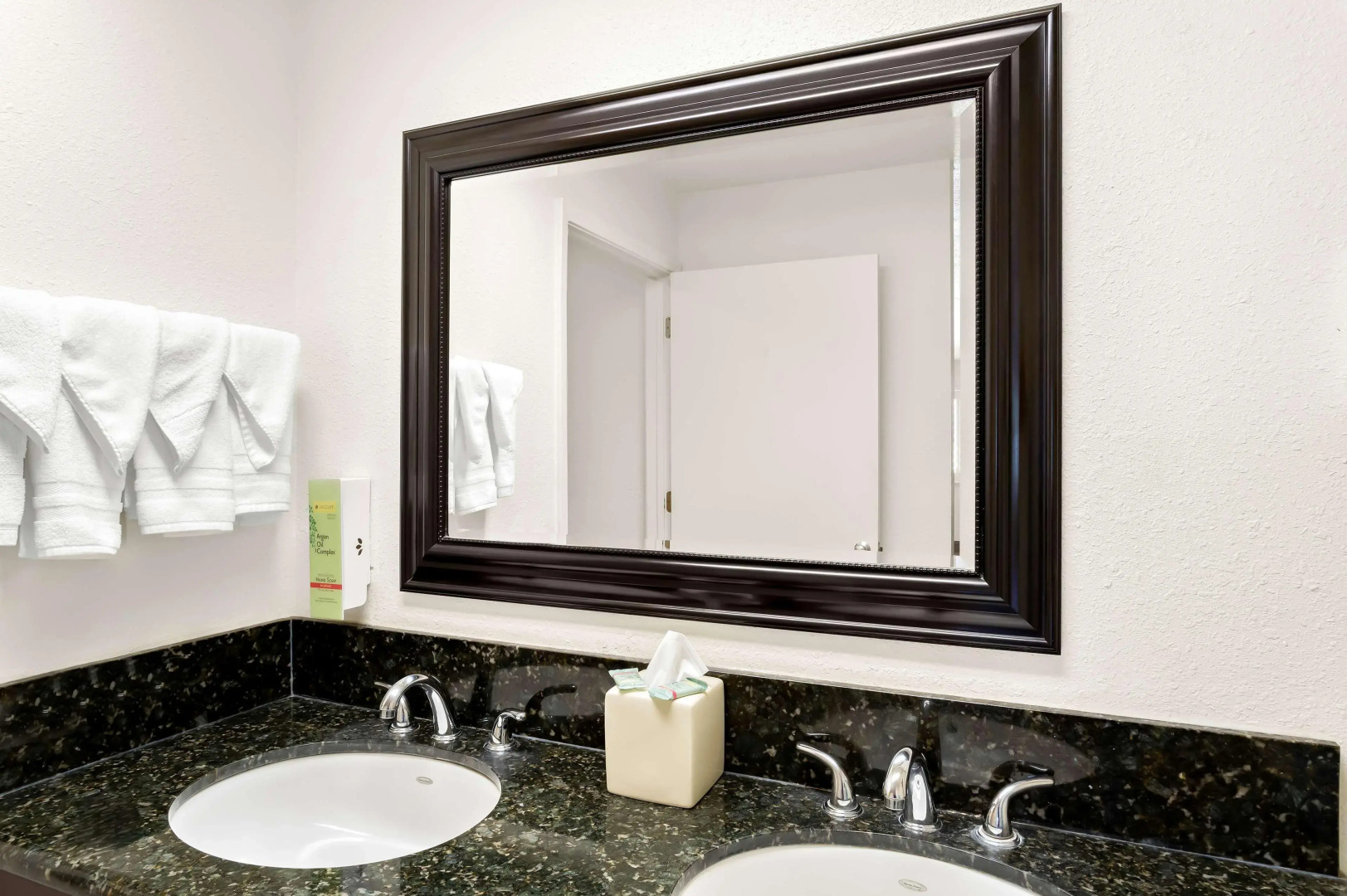 Surestay Plus Hotel by Best Western Susanville