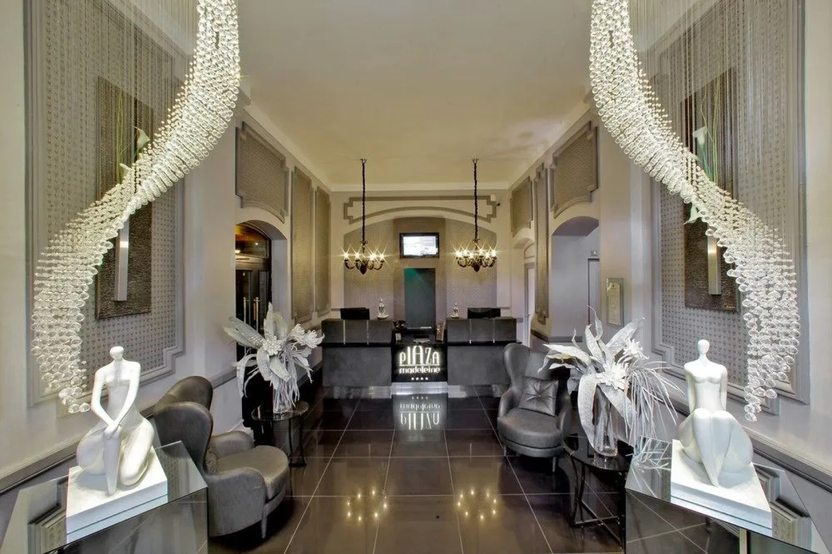 Plaza Madeleine Hotel & Spa