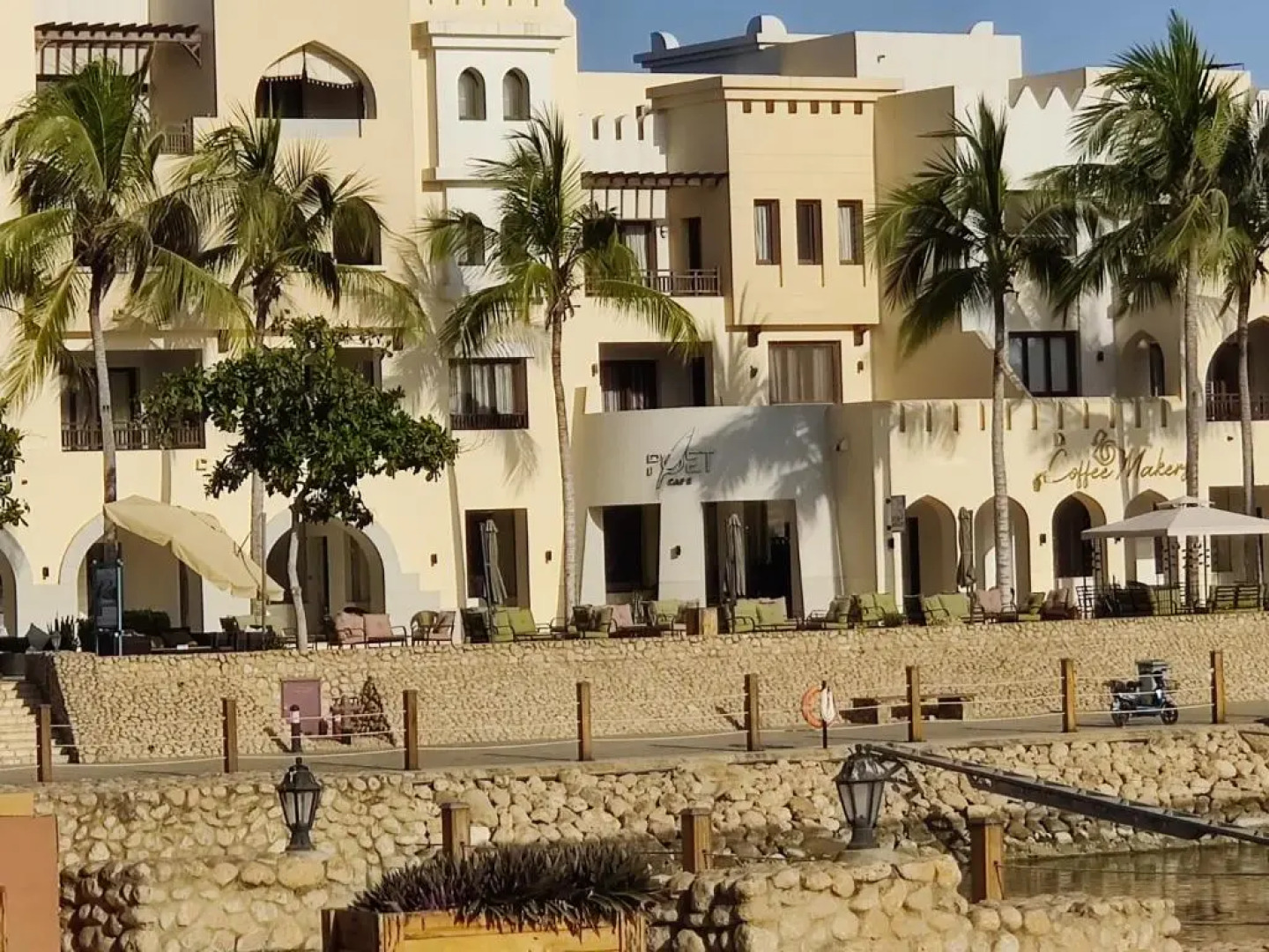 Hawana Salalah Laguna Studio