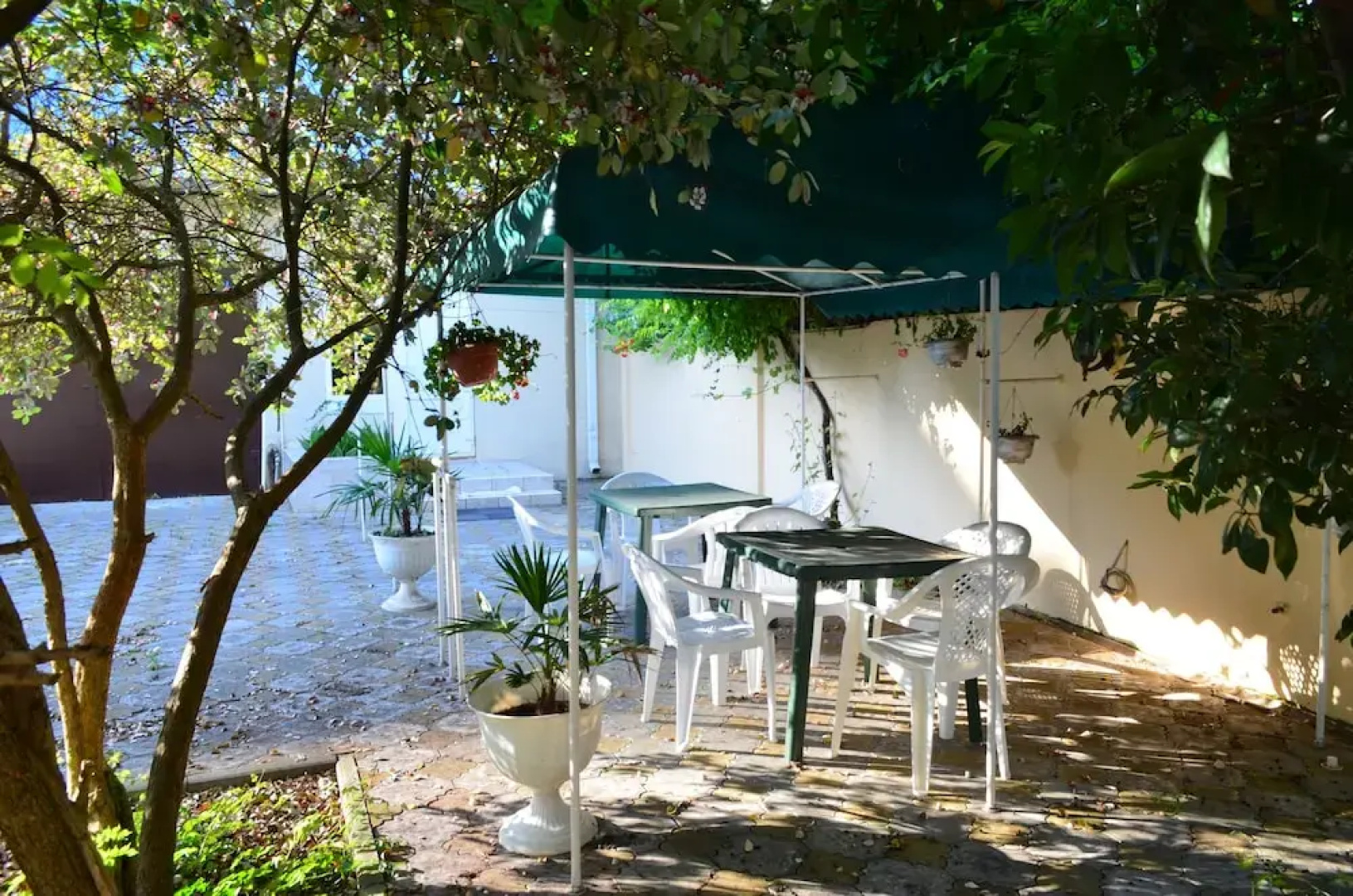 Bon Voyazh Apart Hotel