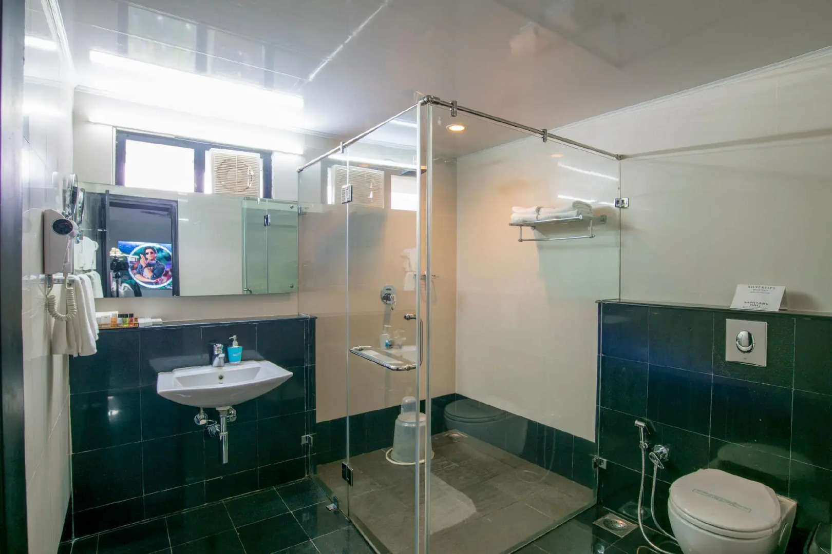 The Silvertips Munnar