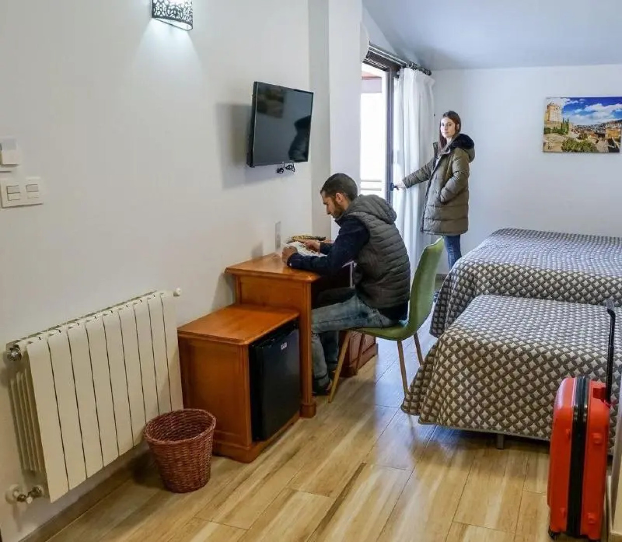 Hostal y Apartamento Rural Los Naranjos