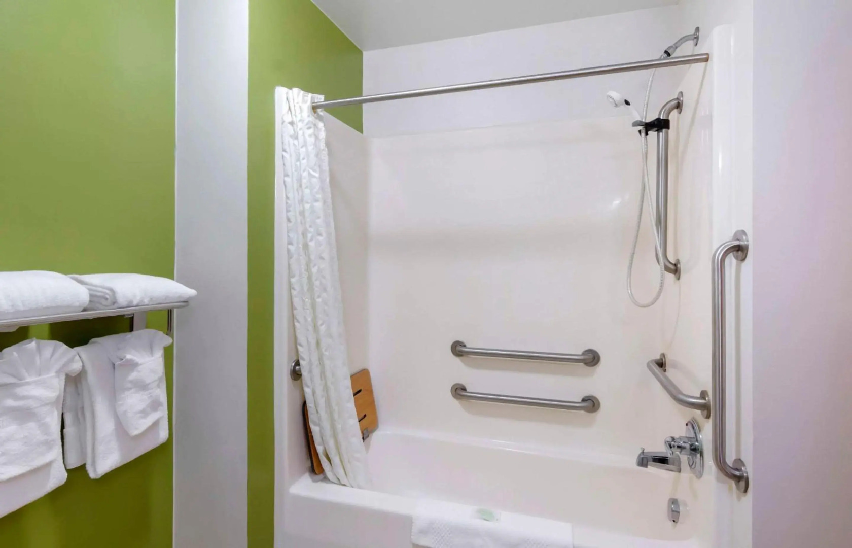 Sleep Inn & Suites Prince George near Fort Lee